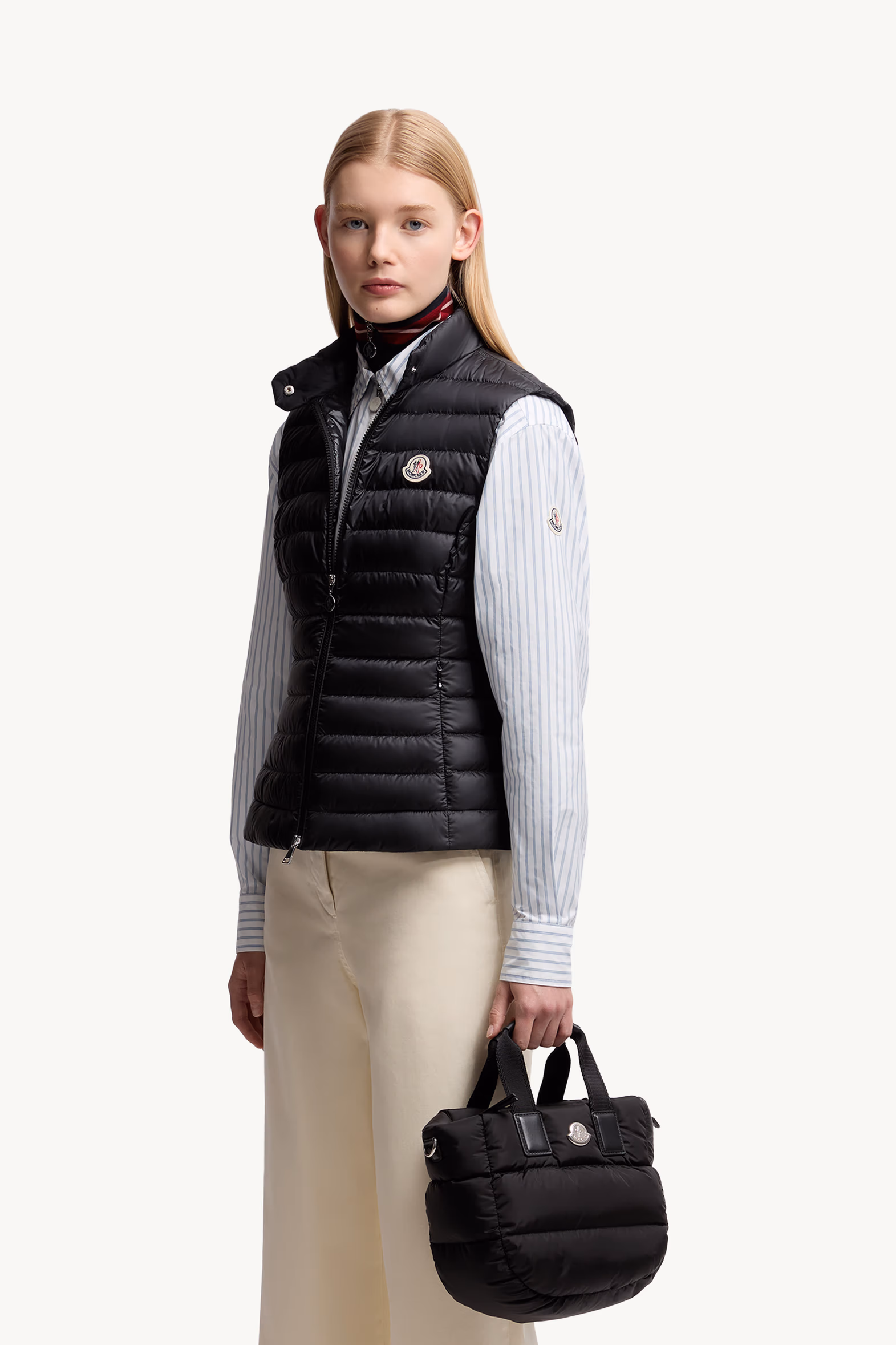 Mini-cabas imperméable Caradoc Femmes Noir Moncler 2
